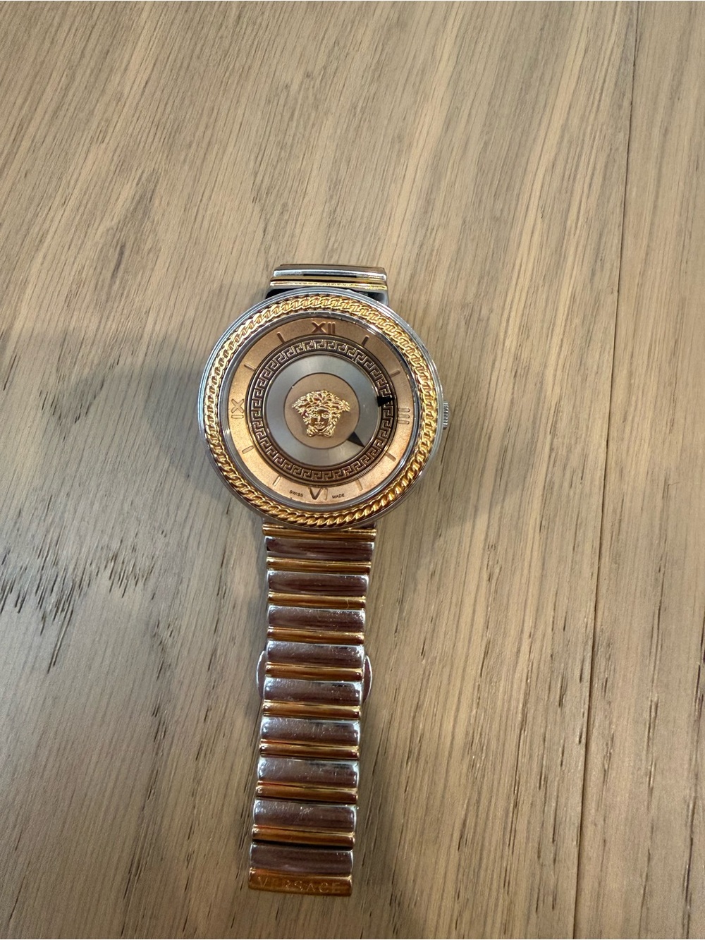 Versace Watch - Picture 4 of 6